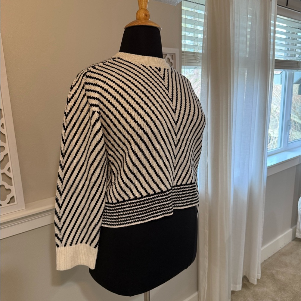 Black and White Striped Sweater - Picture 2 of 7